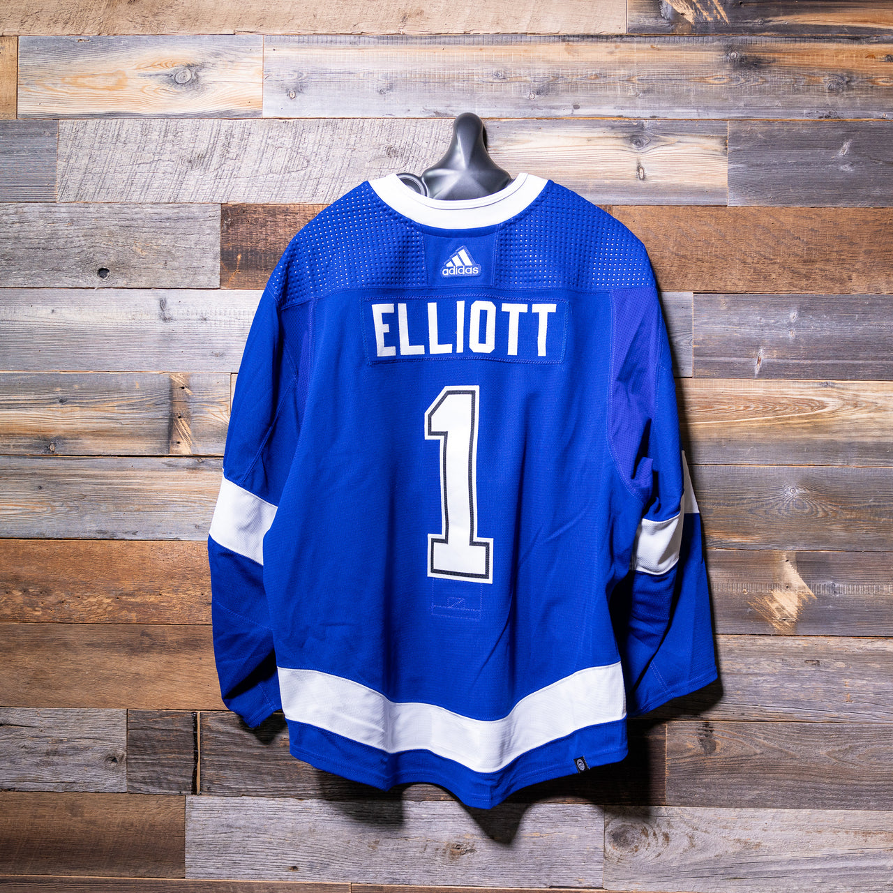 #1 ELLIOTT 2022-23 Game-Worn Lightning Home Jersey (Size 58G) Set 2B