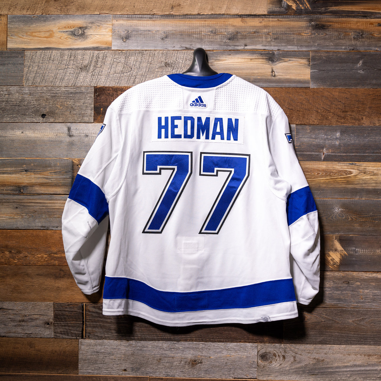 #77 HEDMAN (A) 2022-23 Game-Worn Lightning Away Jersey (Size 60) Set 2