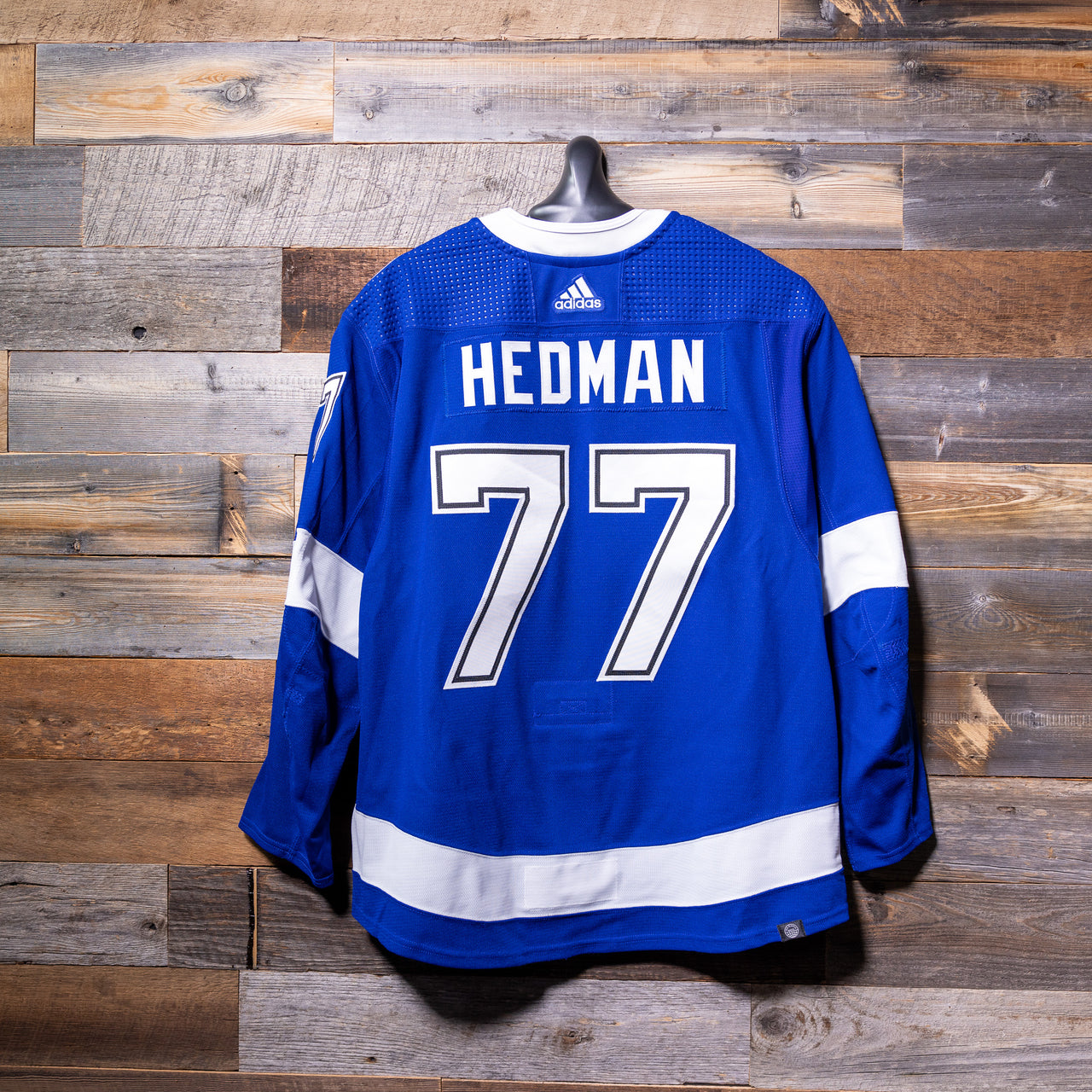 #77 HEDMAN (A) 2022-23 Game-Worn Lightning Home Jersey (Size 60) Set 3