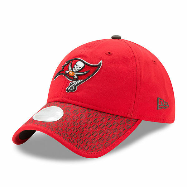 Women's Tampa Bay Buccaneers New Era Sideline Official Adjustable Hat