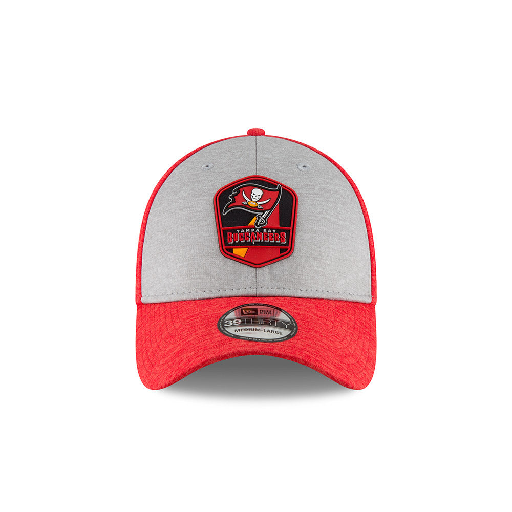 Men's Tampa Bay Buccaneers 2018 New Era Sideline Road 39Thirty Flex Hat