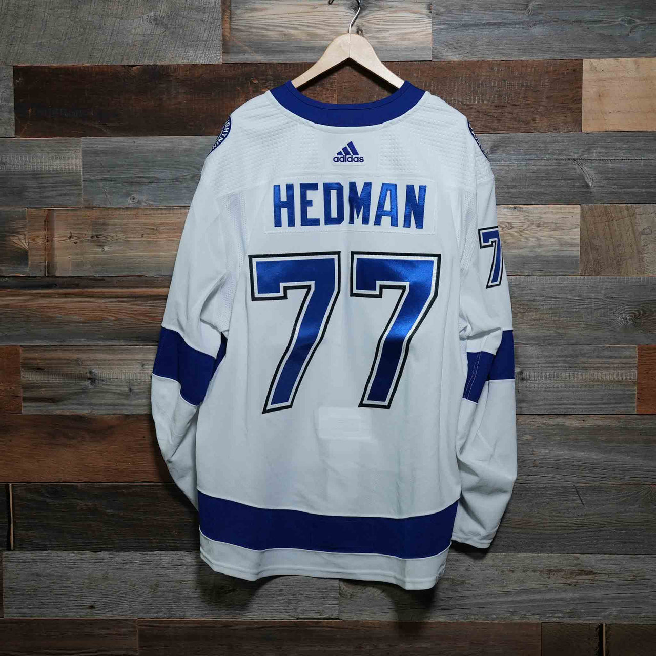 #77 HEDMAN 2021-22 Game-Worn Lightning Away Jersey (Size 60) Set 1