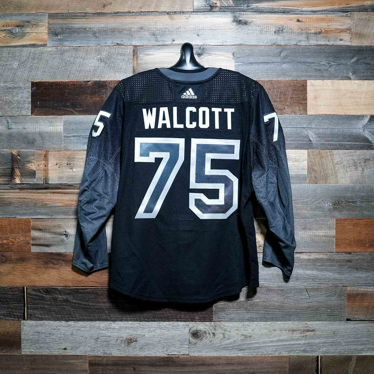 #75 WALCOTT 2020-21 Game-Issued Lightning Alternate Jersey (Size 56)