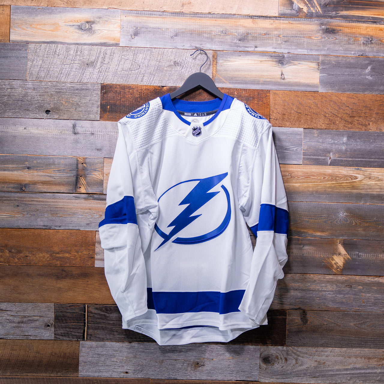 Tampa Bay Lightning adidas 2021-2024 Primegreen Away Locker Room-Issued Jersey (BLANK) Size - 56 (6)