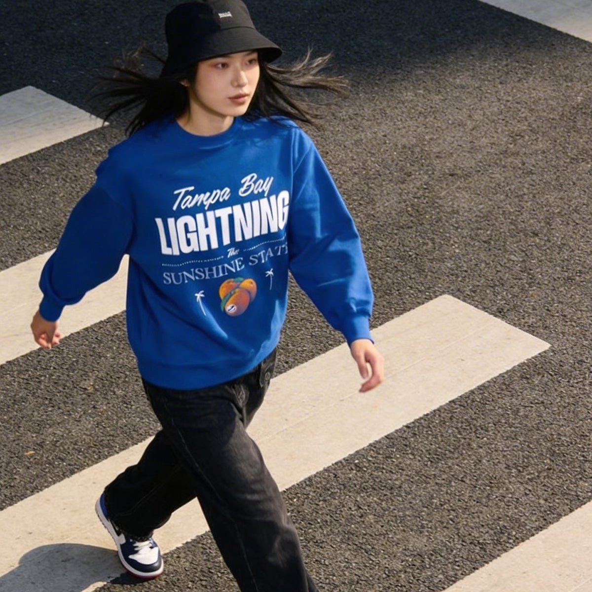 Women's Tampa Bay Lightning Basico Branco Sunshine State Oversized Crew