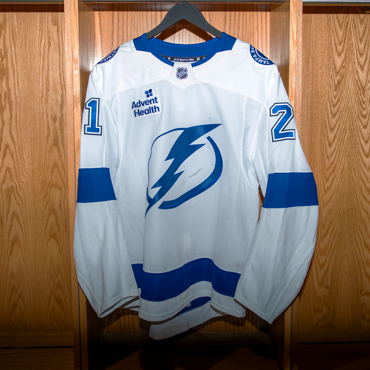 Brayden Point Tampa Bay Lightning Game Worn Jersey 2024-2025 WHITE AWAY JERSEY SET #2