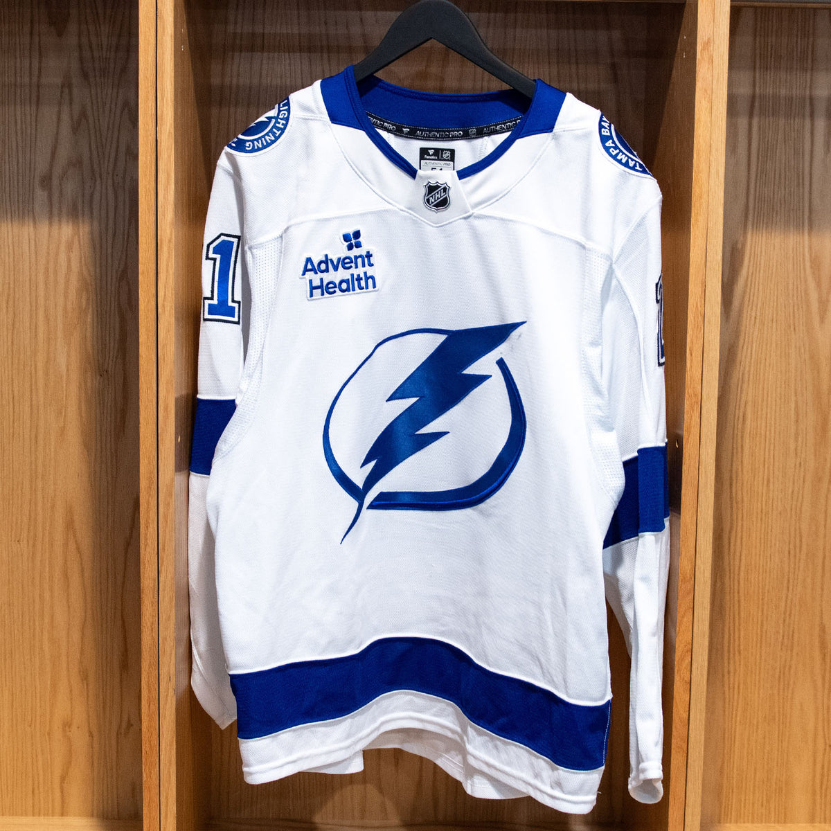 Brayden Point Tampa Bay Lightning Game Worn Jersey 2025-26 White Away Set #1